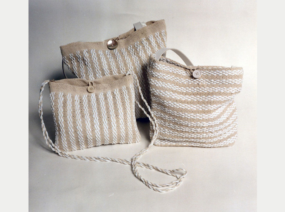 Summer handbags in waxed cotton and cotton tape